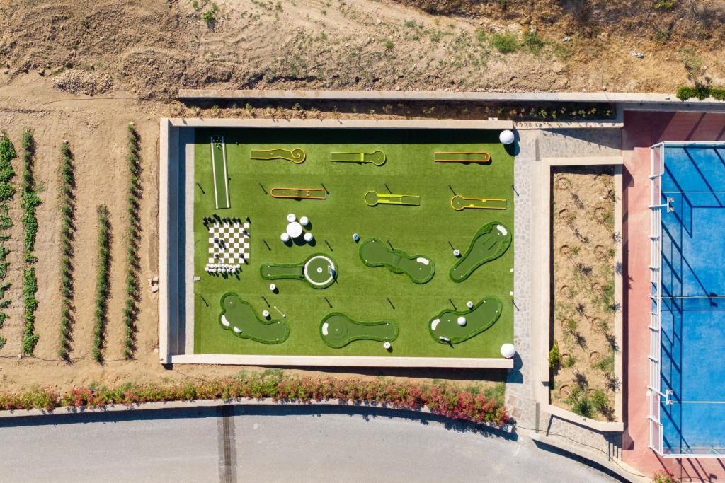 สนามมินิกอล์ฟ