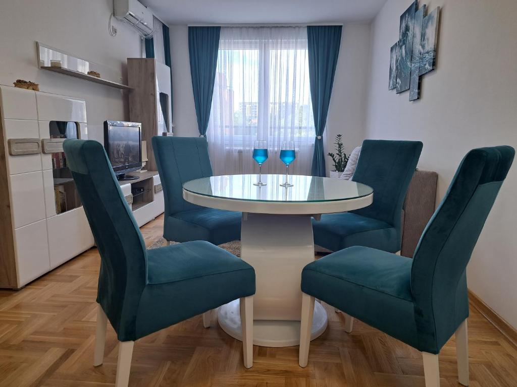Plavi Paun Apartman - 1