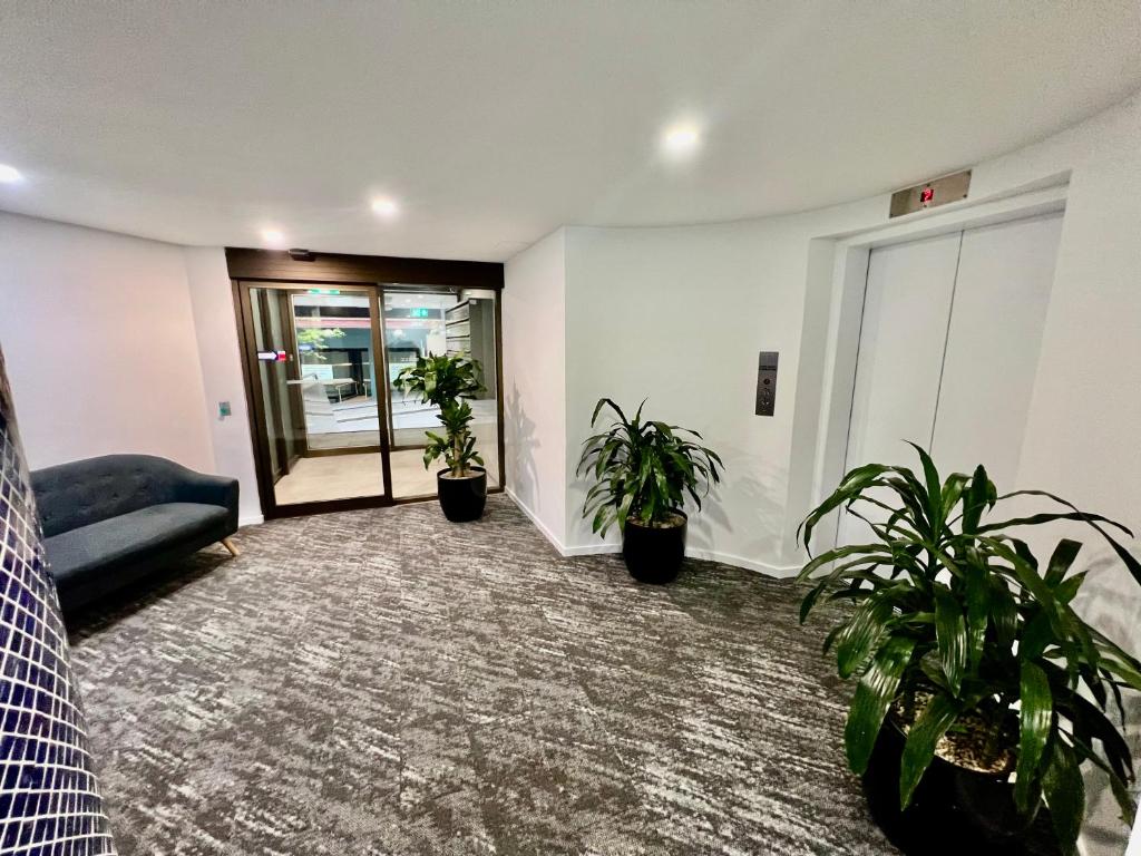 フロント・ロビー