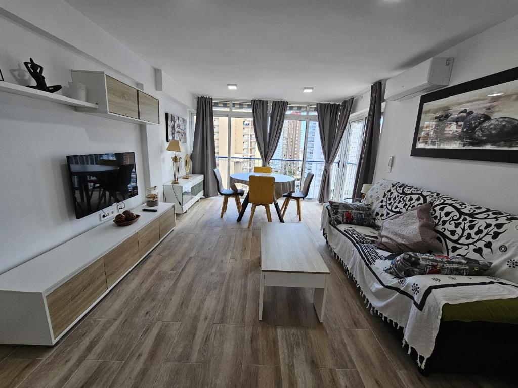 Apartamento Acacias 8 IF Benidorm, Benidorm