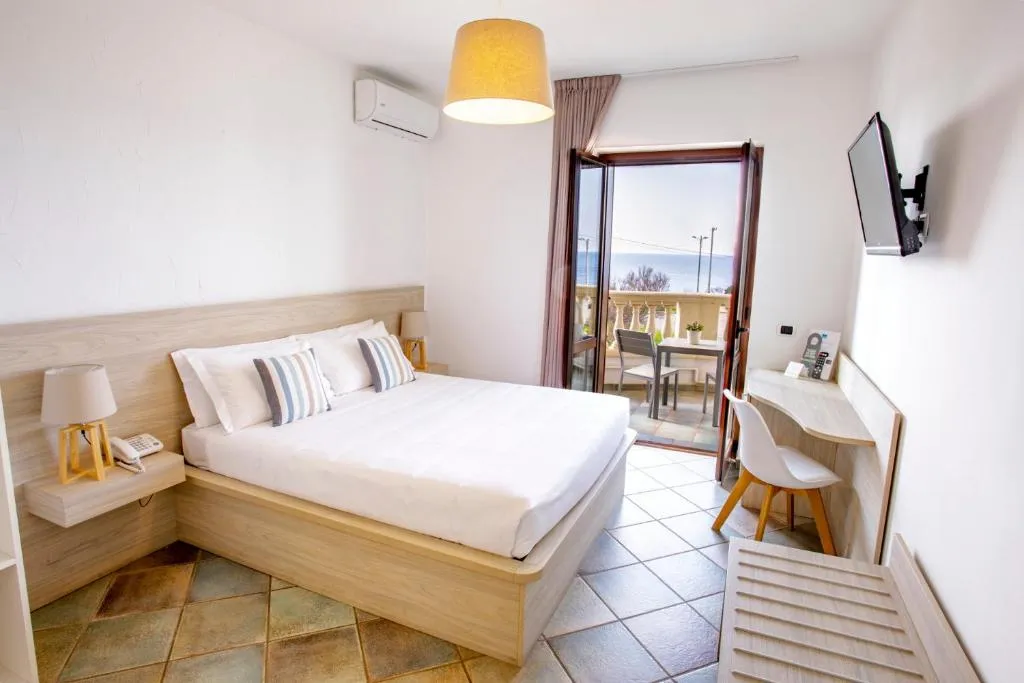Hotel Corallo, hotel v destinaci Santa Maria al Bagno