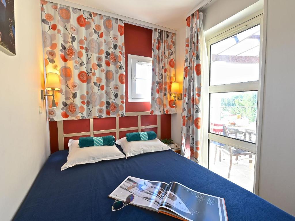 Apartment L'Esquinade - FH205 by Interhome - 4