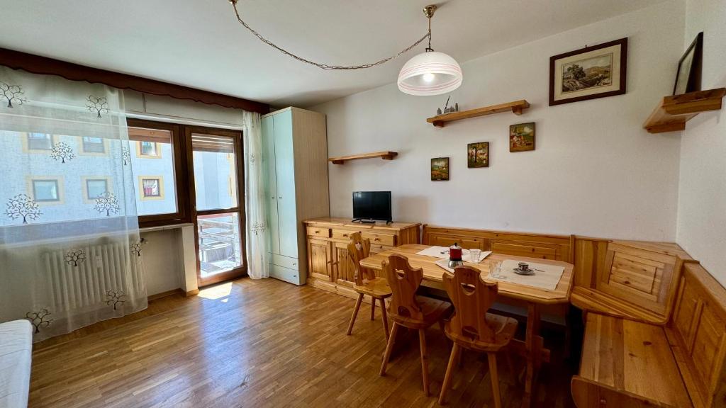 Hostdomus- Terrace Apartment - 5