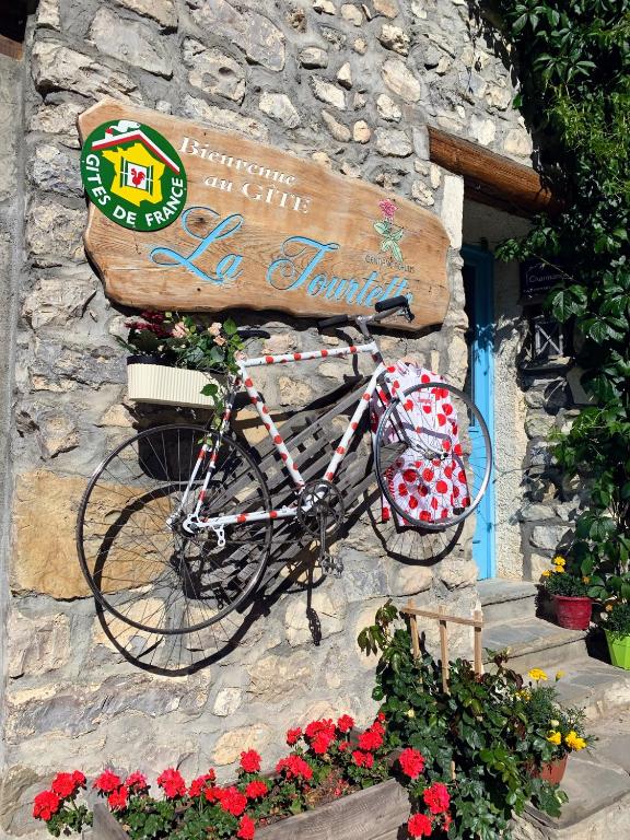 Gîte et chambres d'hôtes "La Tourtette" 12 pers - 3