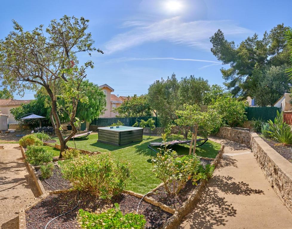 La Provençale - Jacuzzi, BBQ, jardin & clim, Toulon