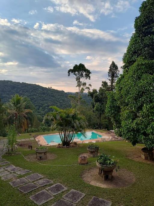 Recanto da Zizi e do Nezico, São Roque