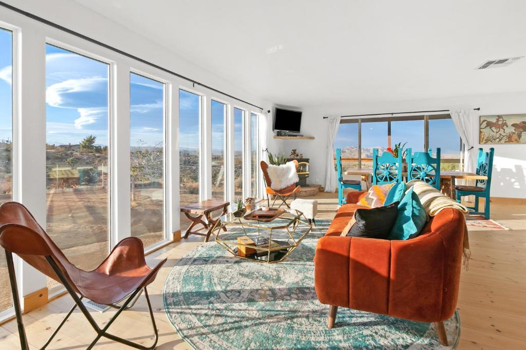 High View Haven - Hot Tub, Fire Pit, BBQ in Joshua Tree! home, Joshua Tree