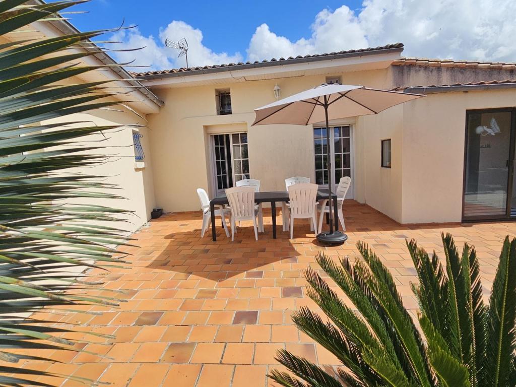 Maison de plain-pied à Royan, 3 chambres, terrasse - FR-1-71-106 - 1