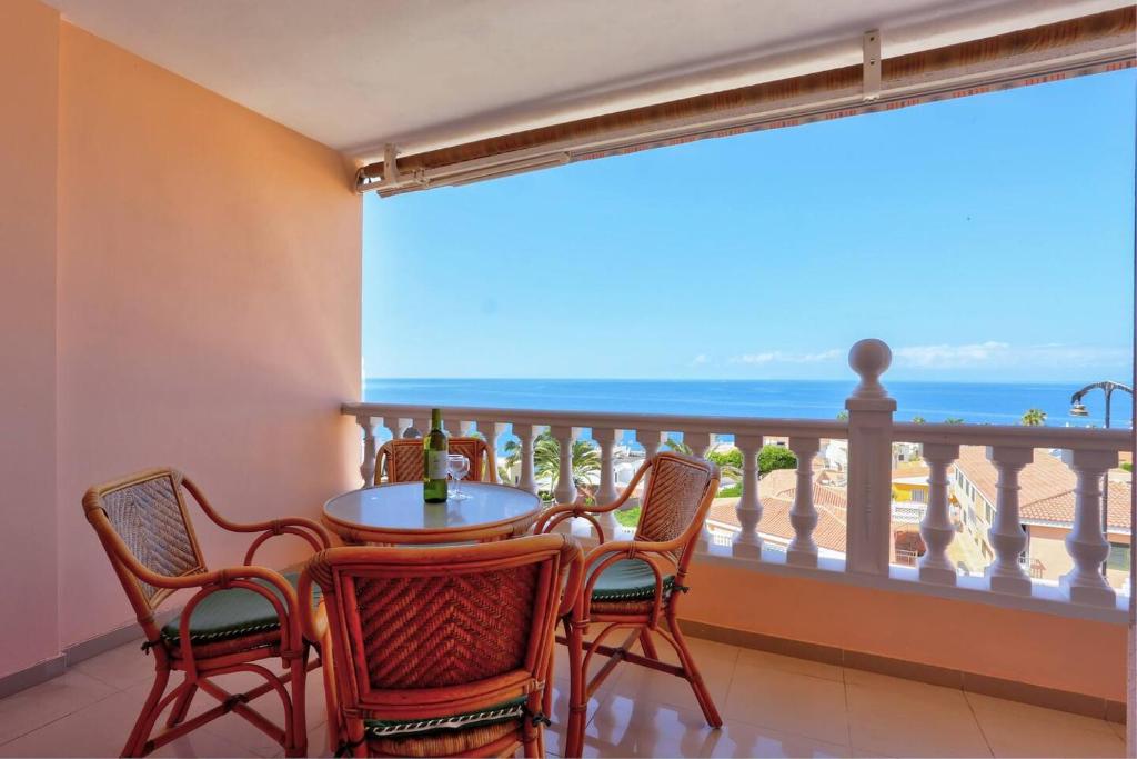 Amazing View Apt by Dream Homes Tenerife - 4
