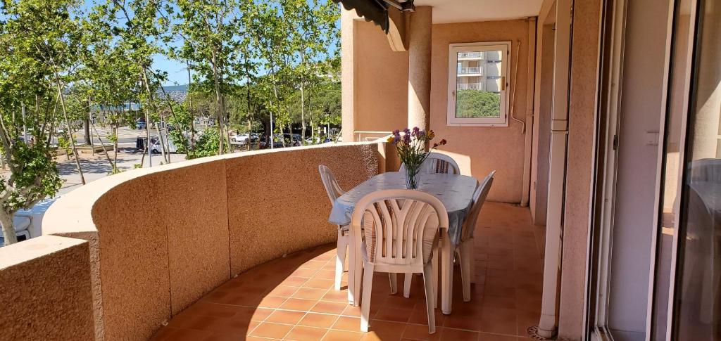 ROSA BAIA Rare 110m2 , 3 chambres, Vue mer, 6 pers - 2