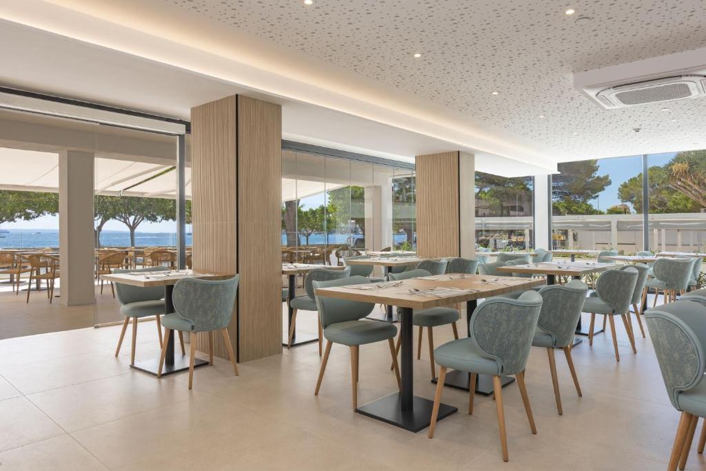 Hotel Palia Tropico Playa — Palma Nova, Balearic Islands