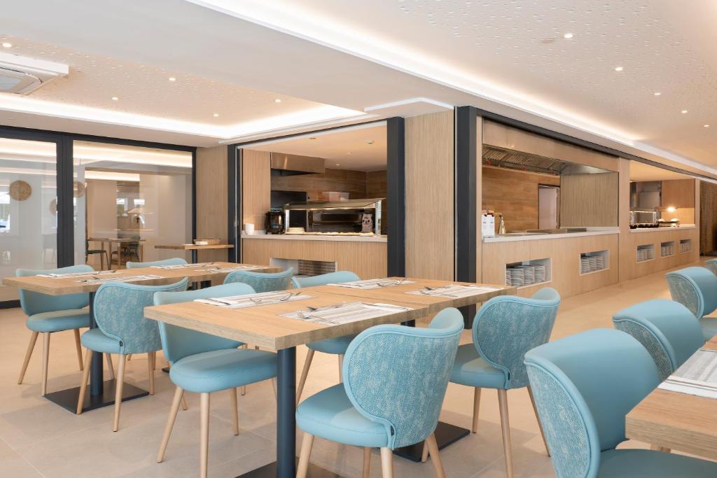Hotel Palia Tropico Playa — Palma Nova, Balearic Islands