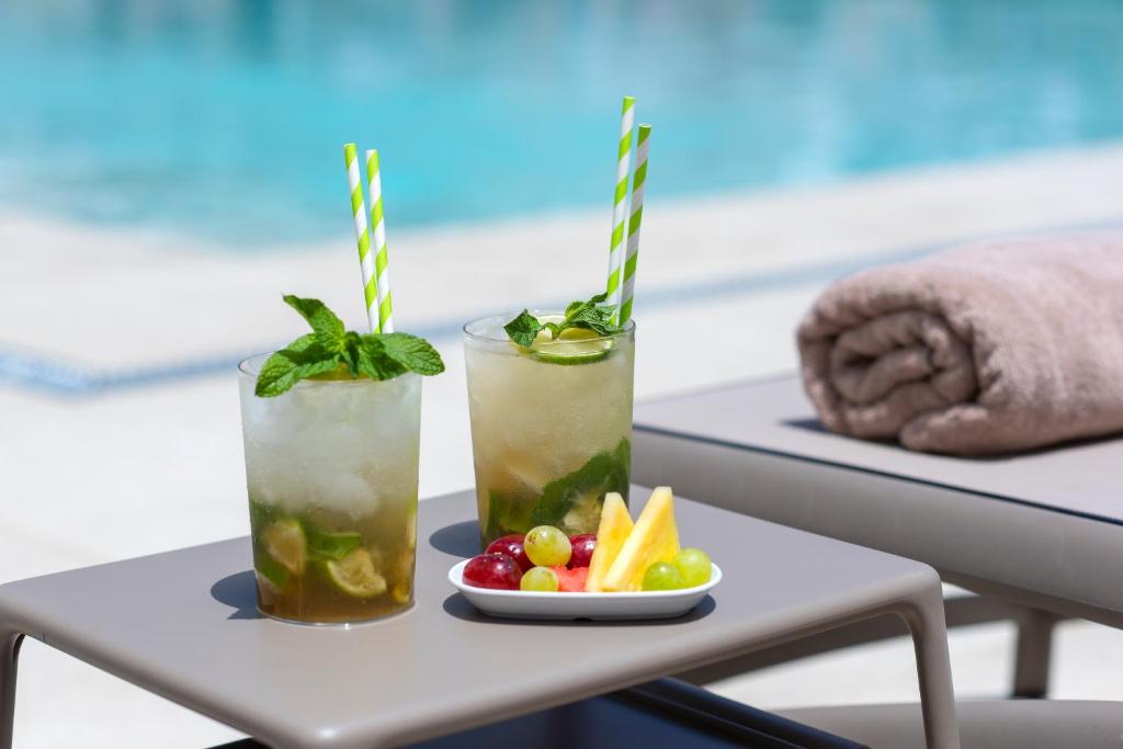 Hotel Palia Tropico Playa — Palma Nova, Balearic Islands