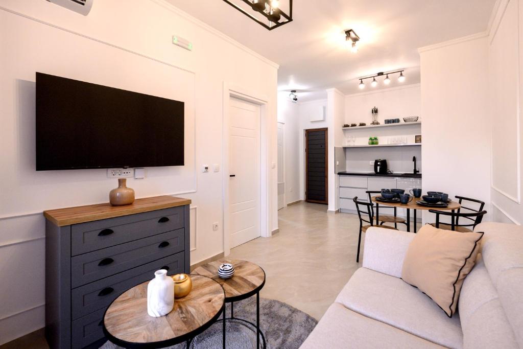 Rosa Apartments - 3