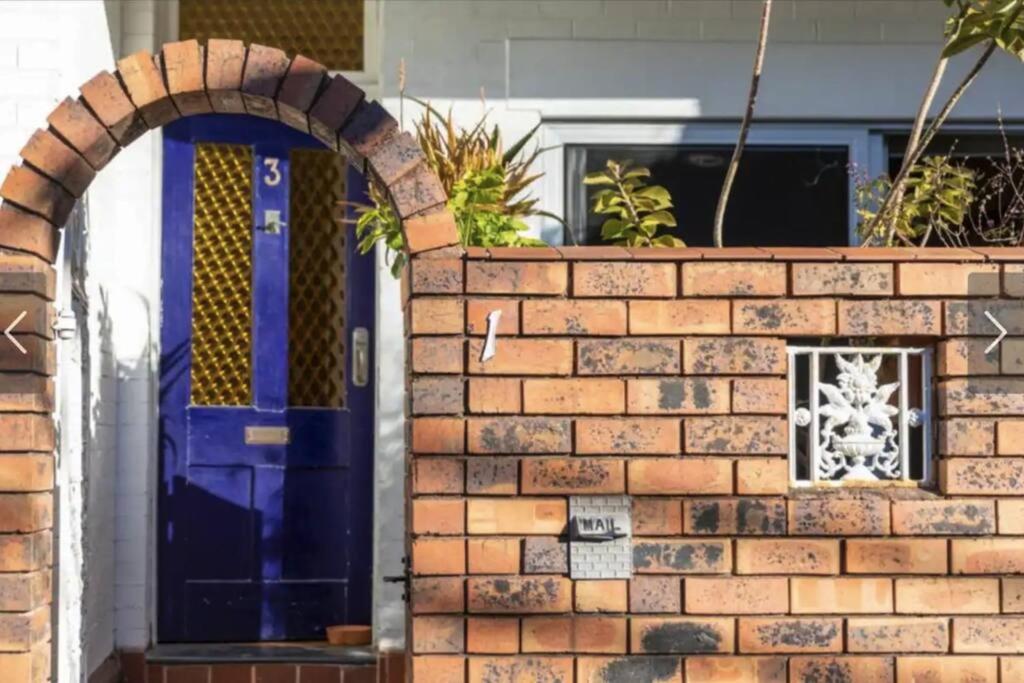 Charming Front Retreat, Sydney