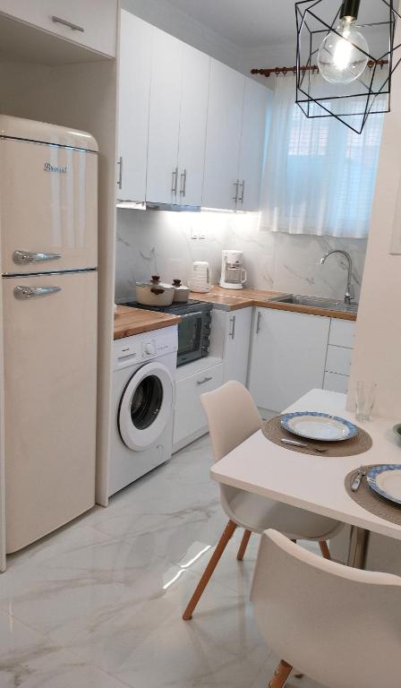 Apartment in Pyrgos Center, Pyrgos