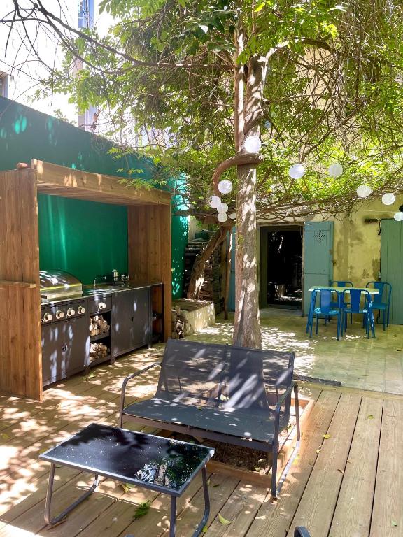 Grande suite sur jardin dans Montpellier centre - 3