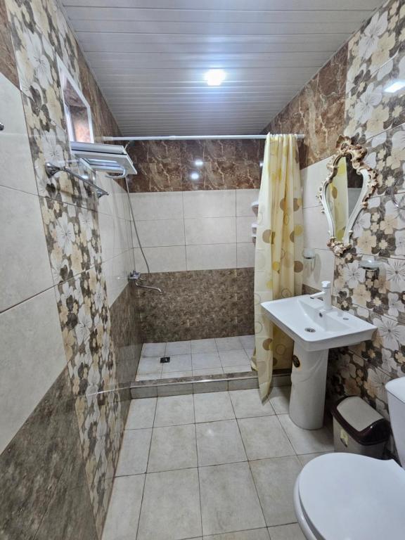 Manan Guesthouse, Chʼkalovka