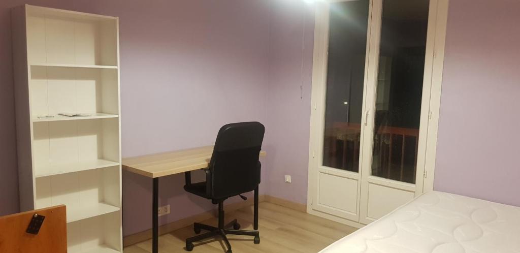 Chambre Privée Spacieuse dans un Appartement Partagé ,Parking Gratuit, Résidence Fermée - 5