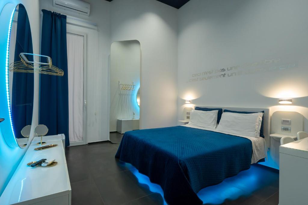 Naples Skyhouse Chiatamone Additional