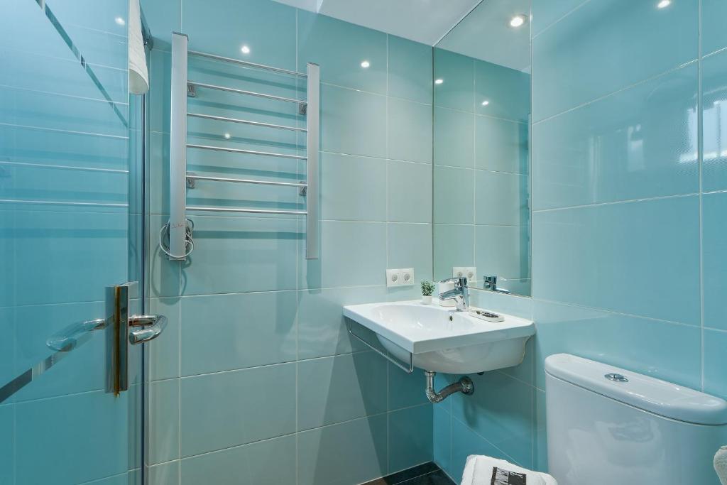 Vitania I Resort Penthouse with Jacuzzi - 5