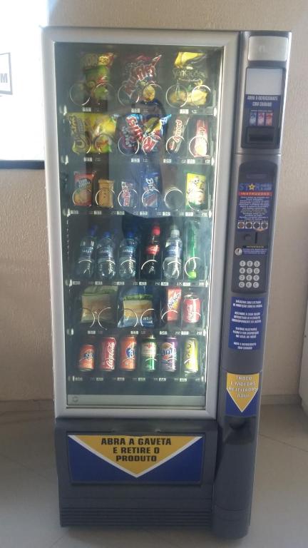 Alimentos e Bebidas