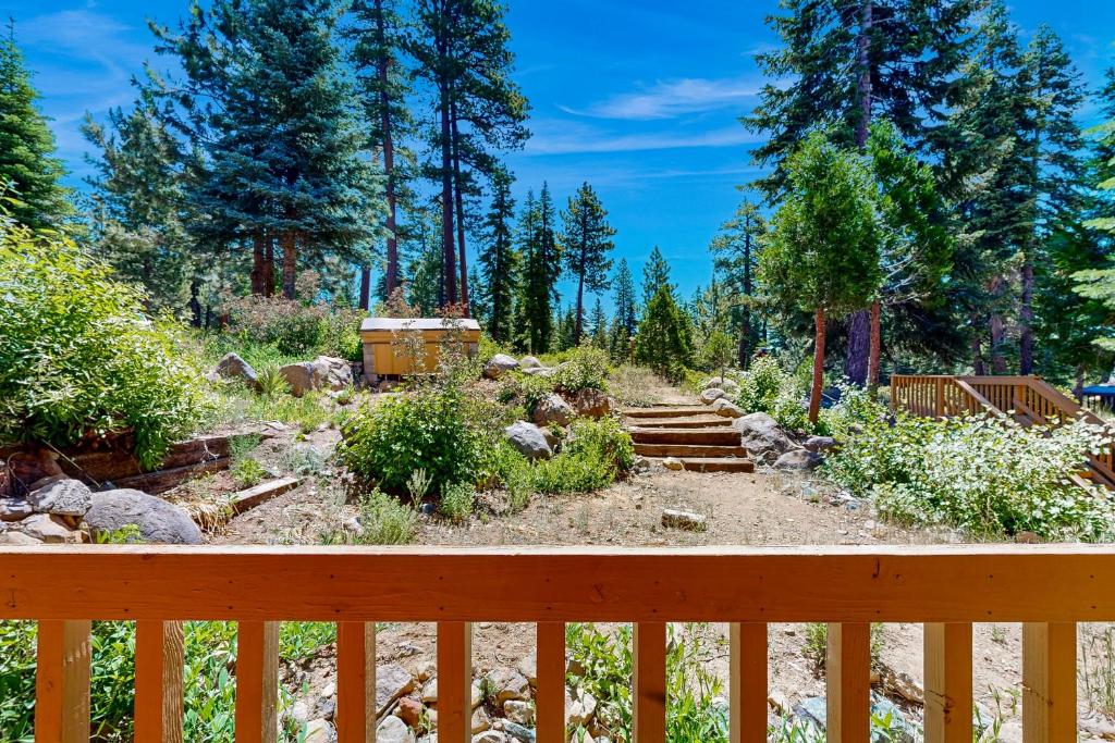 Kings Run Retreat, Tahoe Vista