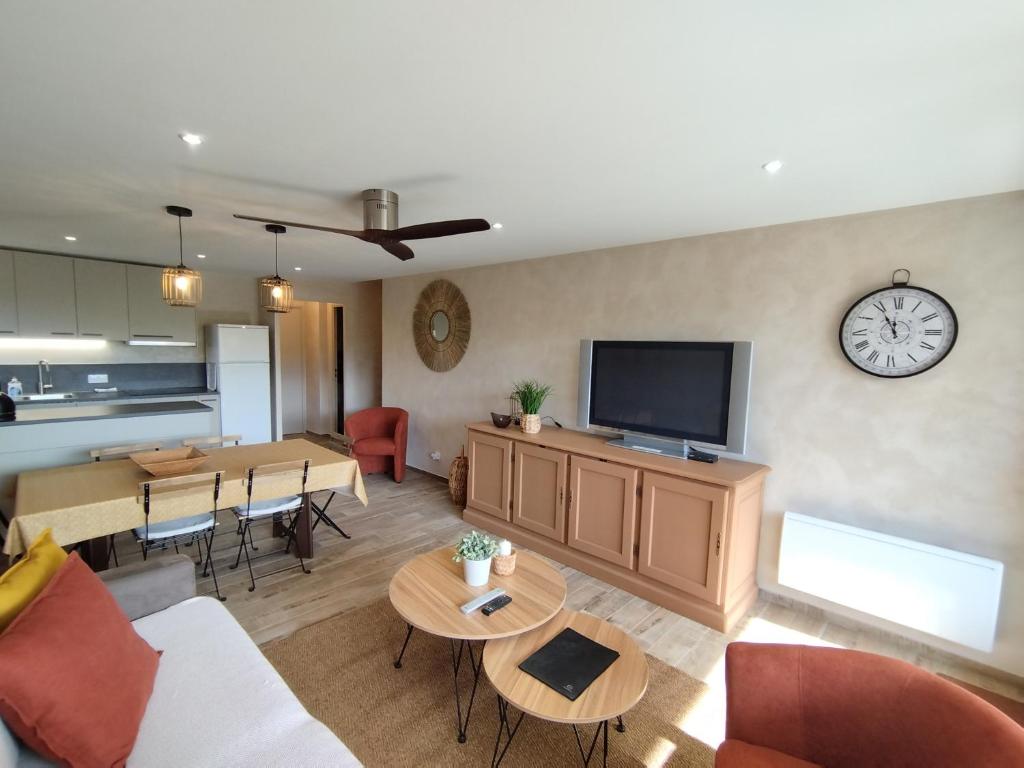 Les GRANDES ONDINES appartement avec accès direct à la plage et petite vue mer - 5