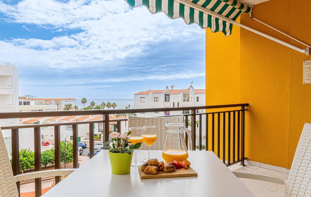 Cozy Oceanview Lago Apt By Dream Homes Tenerife, Puerto de Santiago