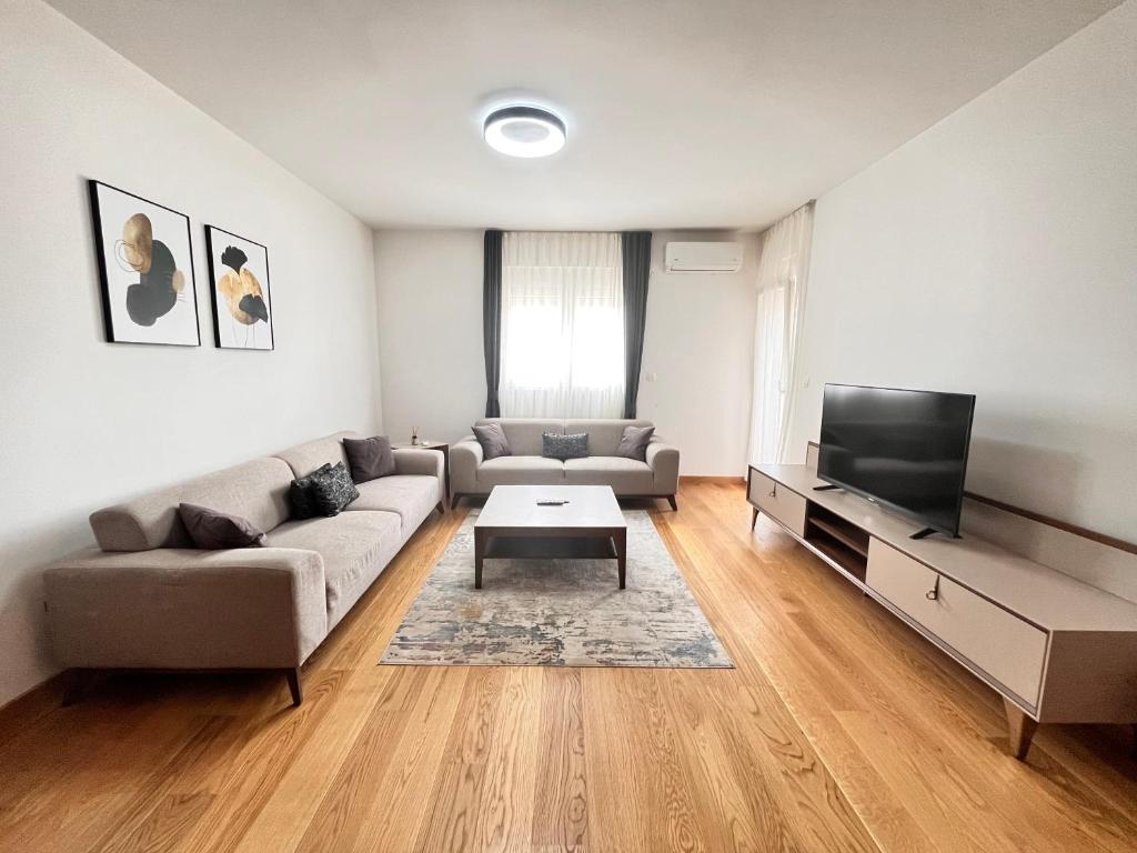 New City Luxury Apartments - 4