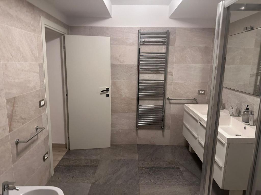San Frediano Apartment - Ampio Appartamento Deluxe per 10 Ospiti nel Cuore di Firenze - 2