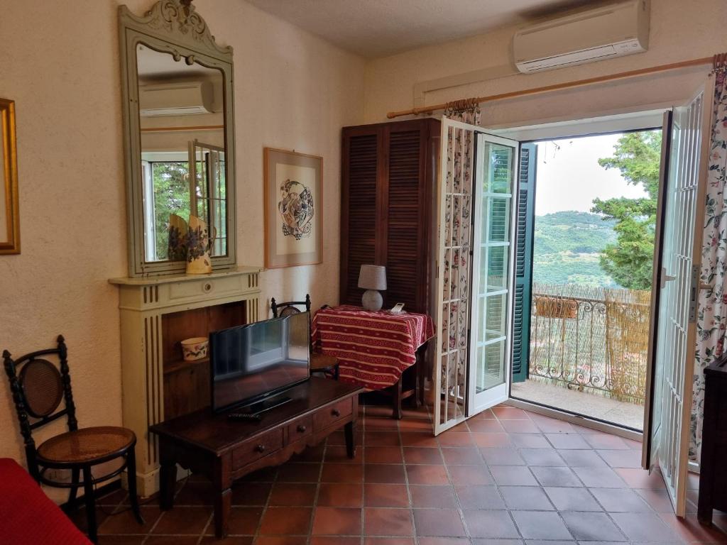 Casa Lela - San Bernardino - 2