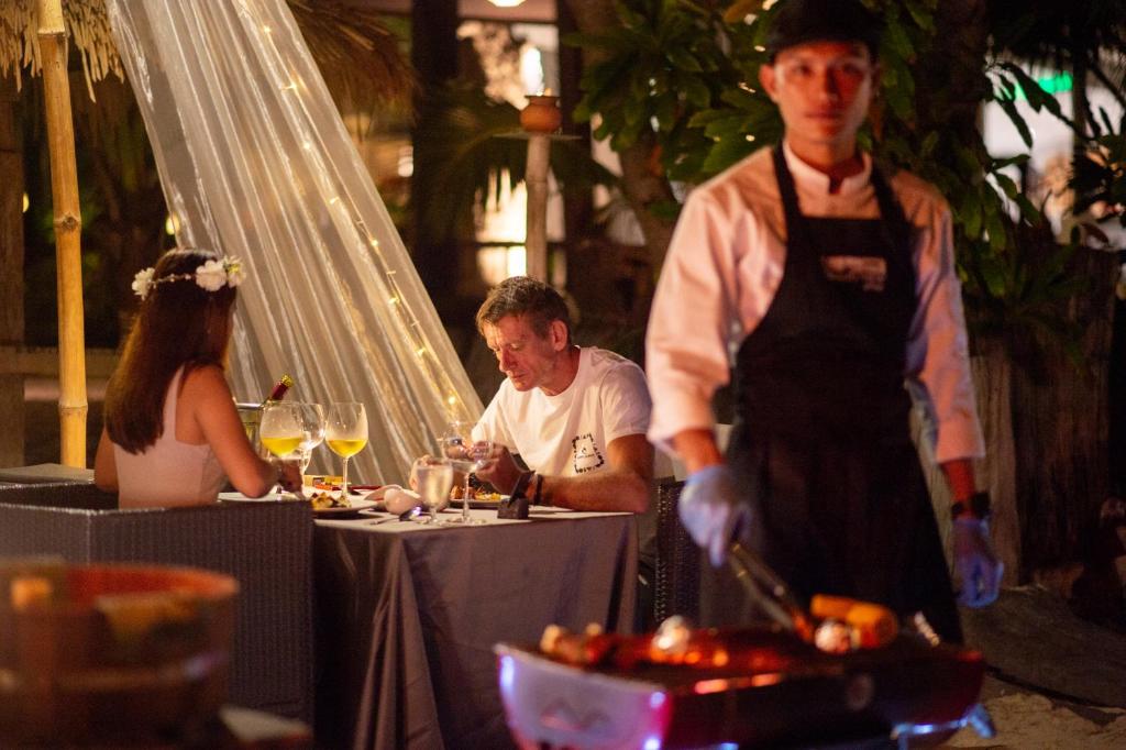 ทัศนียภาพภายนอกโรงแรม