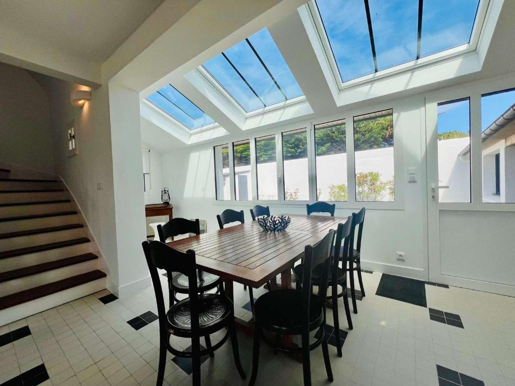 Quiberon : Villa 5 pièces, 140m², Proche Plage, Calme - 4