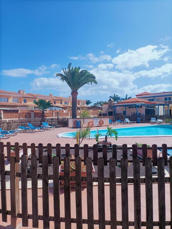 CASA ANITA, pool sea and surf in Corralejo - 2