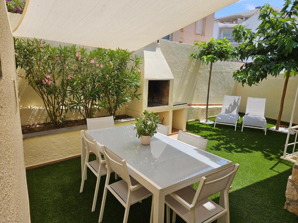 Casa Sebastian, L'Escala