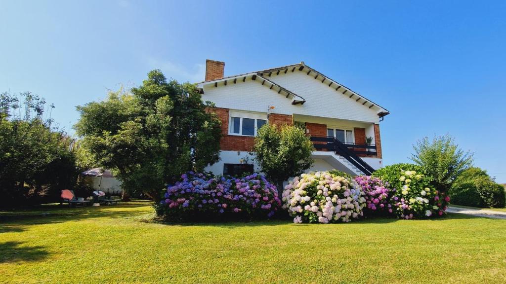 Camino a las Sopeñas, Oreña