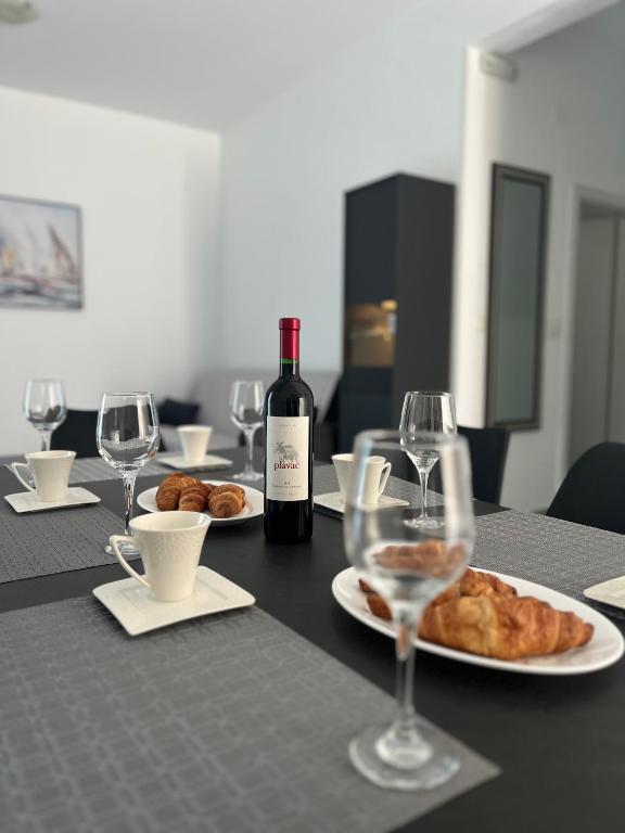 Apartman Filip, Podstrana