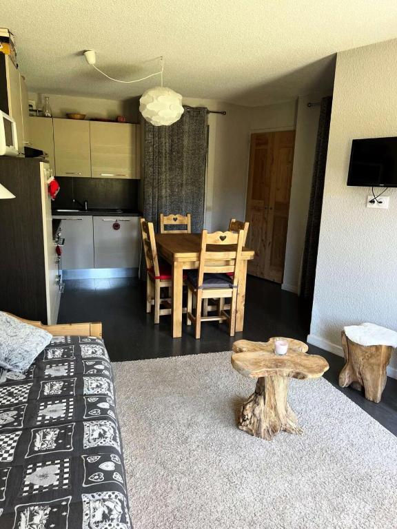 Résidence Callisto - Appartement charmant et tout confort · Accès direct aux pistes · Vue pistes MAE-3572 - 2