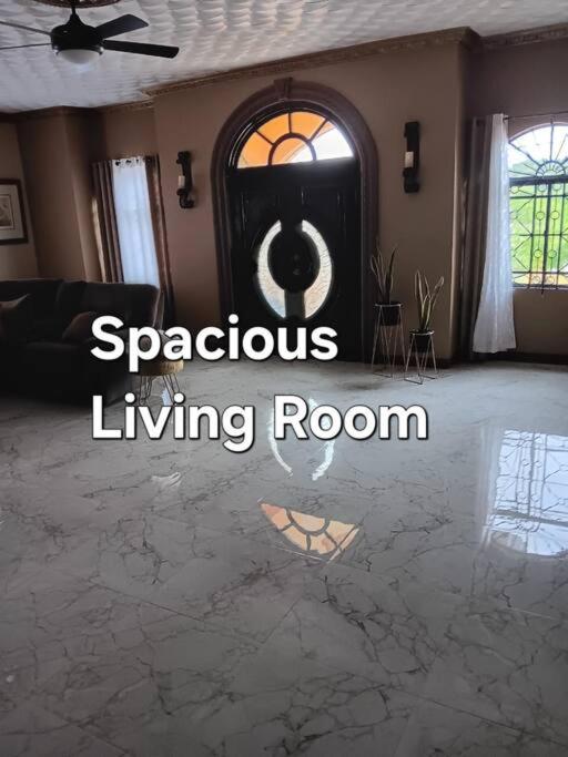 B&B Hideaway, Santa Cruz