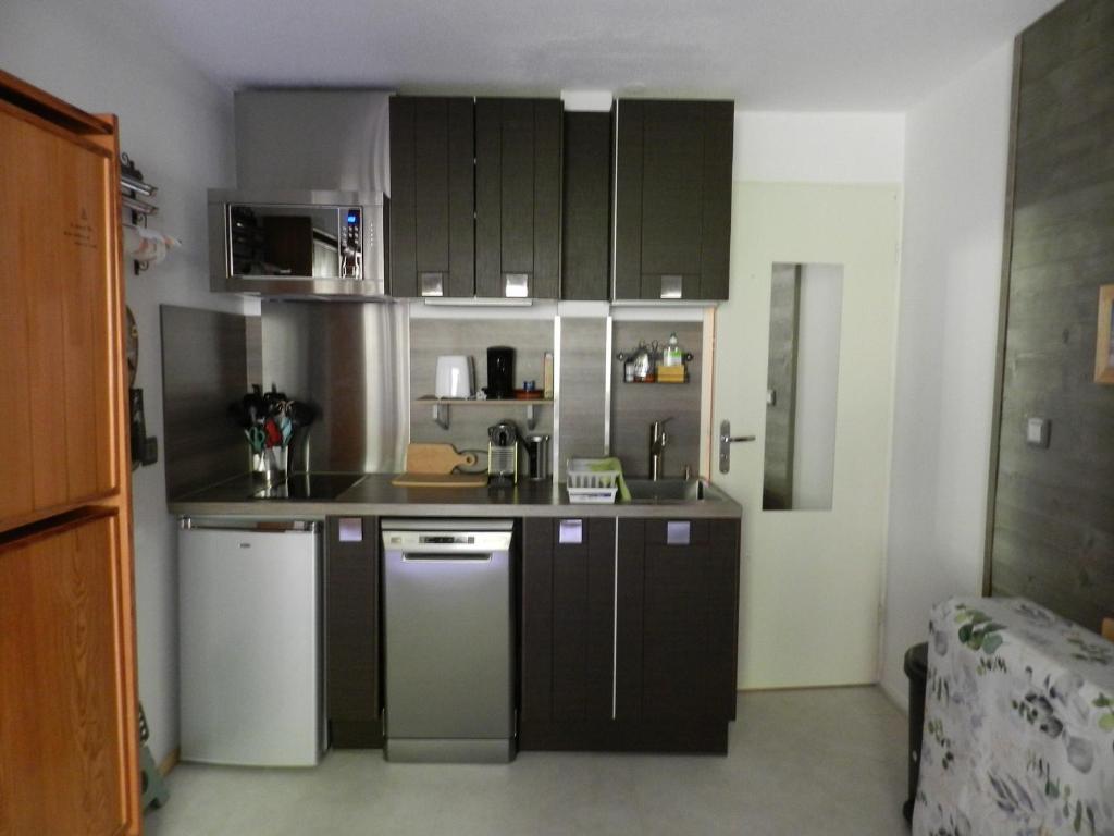 Studio 3 pers, face pistes, balcon, Le Pleynet - 4
