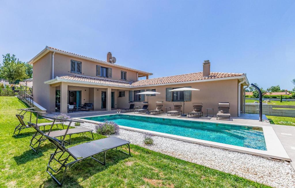 Gorgeous Apartment In Labin With Wifi, Labin