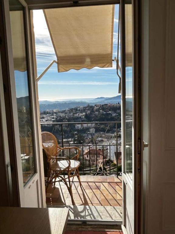 "Couleur Parfum" amazing Sea View Balcony FREE PARKING - 3