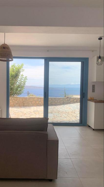 Heavenly View Peach, Lákhion