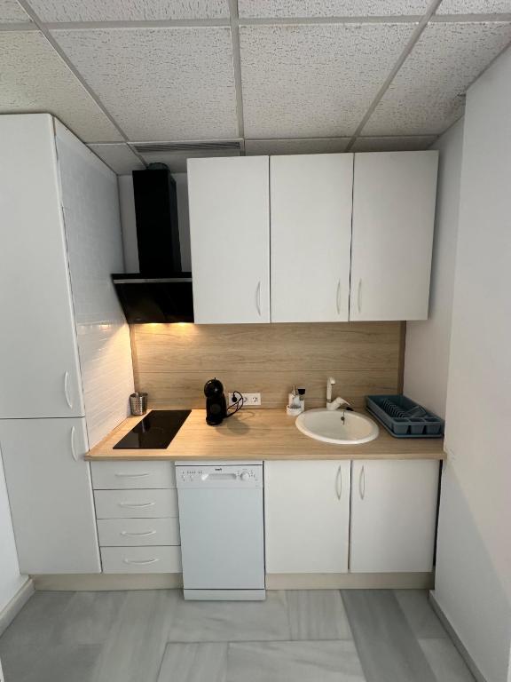 Apartamento Moderno Soho - Nuevo! En el centro y cerca de la playa!Parking gratuito! - 4