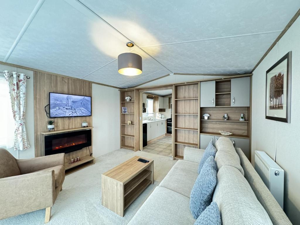 Stewarts Resort Lodge 2, St Andrews