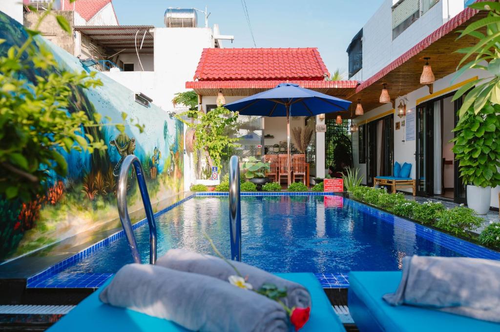 Trang Tron Homestay – Entire house with Pool near An Bang beach