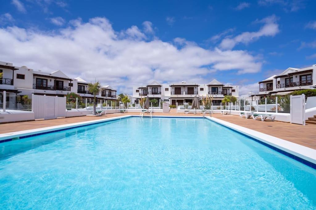 Beautiful Home in Lanzarote 5 mins from Marina - 1