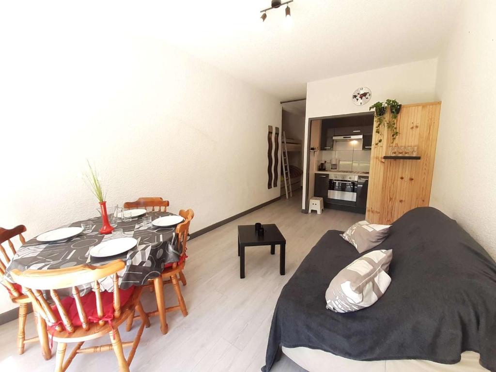 Studio cosy à Saint-Lary-Soulan – 4 pers, balcon, parking, skis - FR-1-457-342 - 3