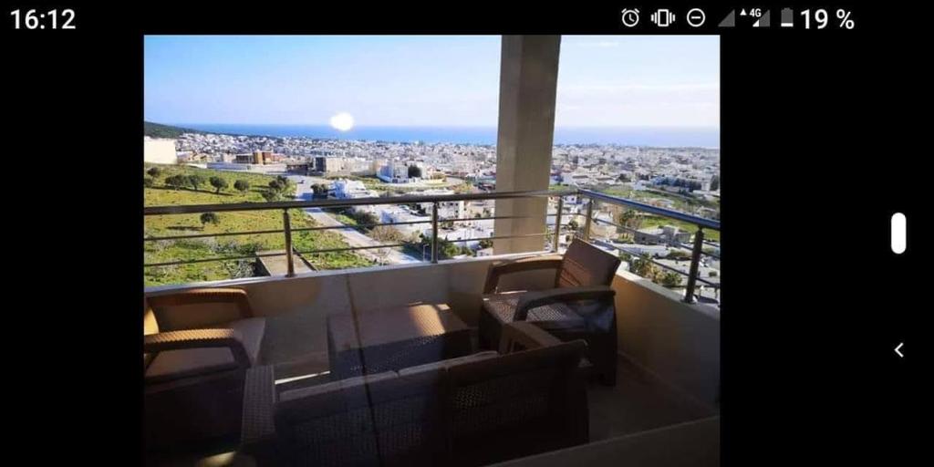 Appartement dans une belle résidence à Bizerte superbe vue, Bizerte